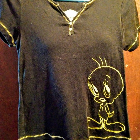 Tweety Bird women's black tee size S - Picture 1 of 3